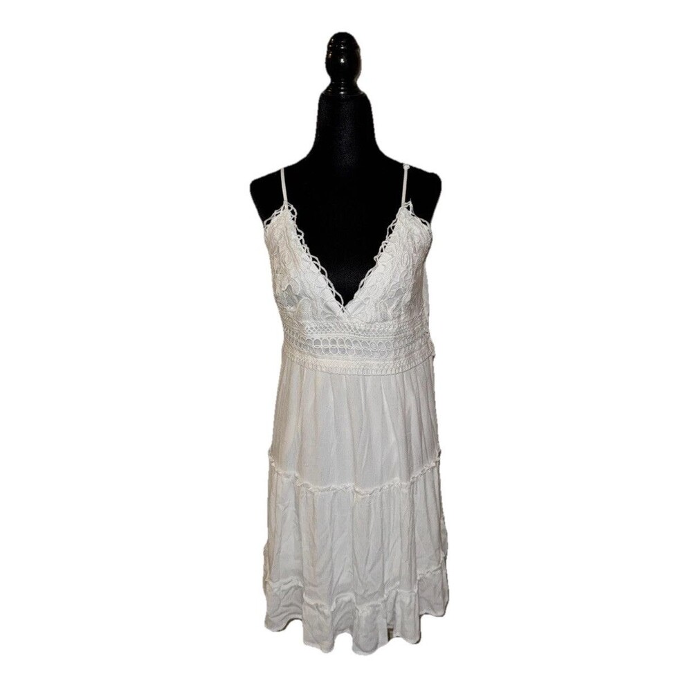 Iris Large Women’s White Tiered Lace Detailing Rayon/Polyester V-Neck Sundress